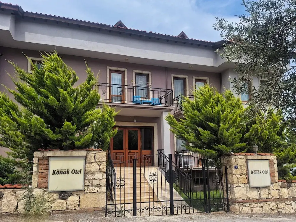 Karaburun Konak Hotel — фото 1