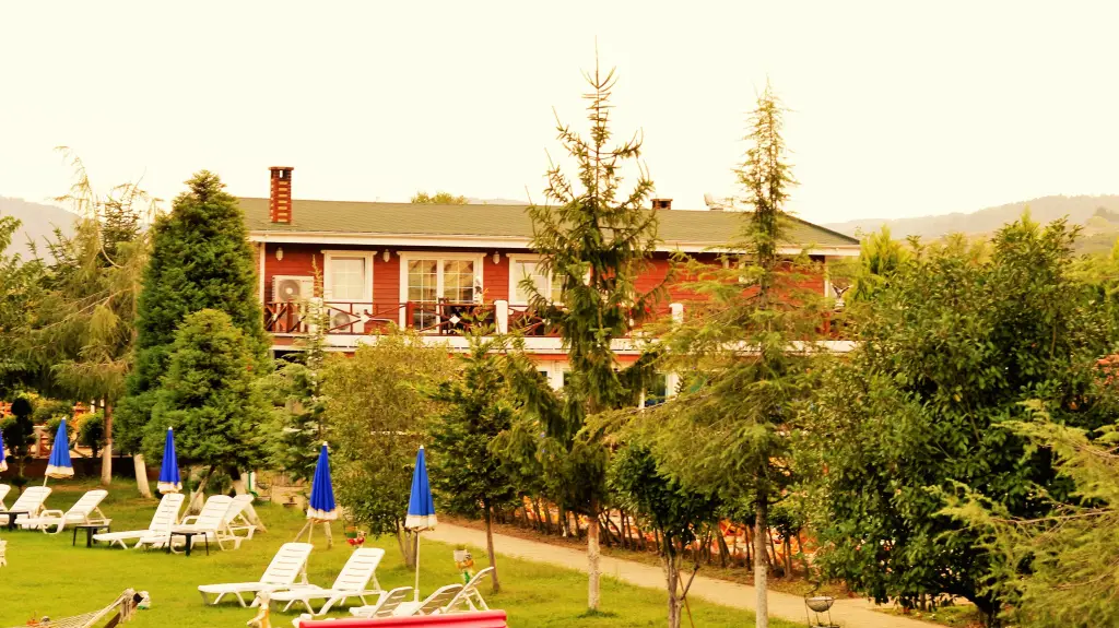 Сайл: Гостевой Дом Club Grand Becassier