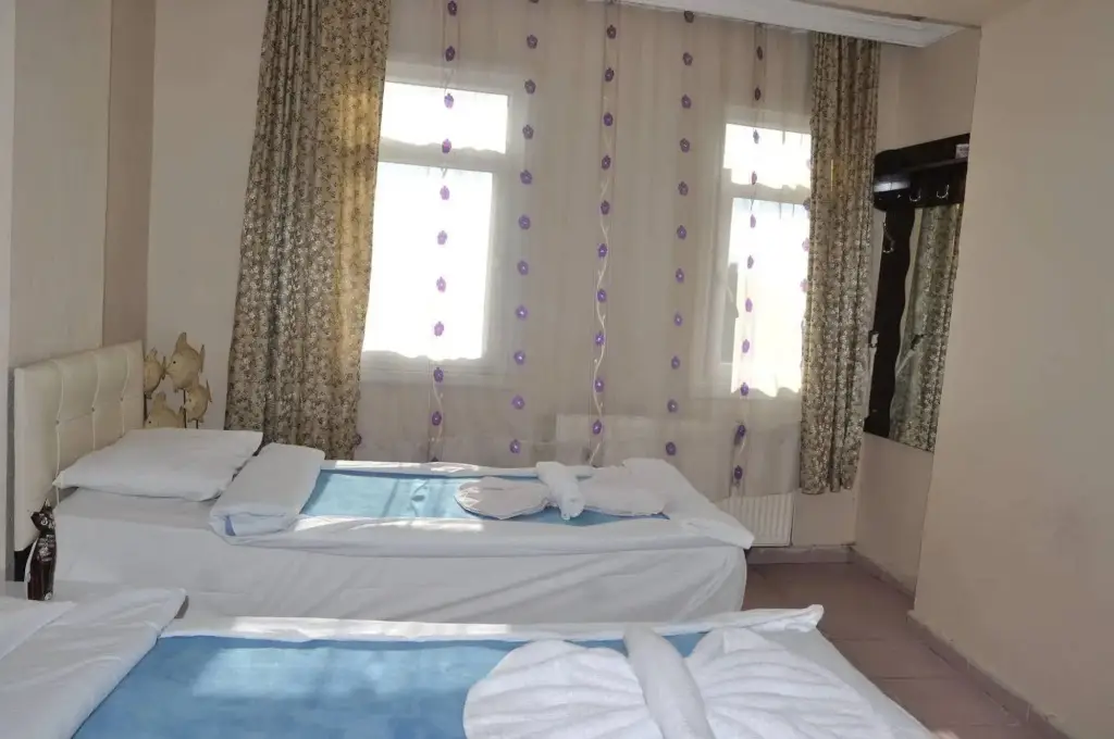 Стамбул: Tatvan Hotel