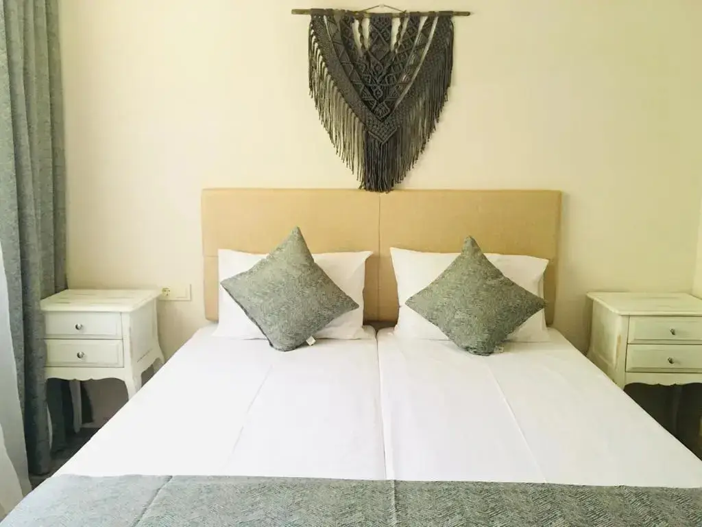 Зейтинликой: Kale Motel