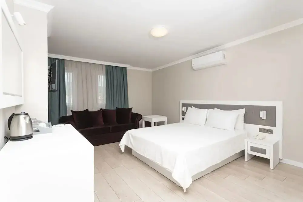 Айвалык: Bay Nihat Lale Otel