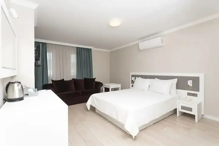 Айвалык: Bay Nihat Lale Otel