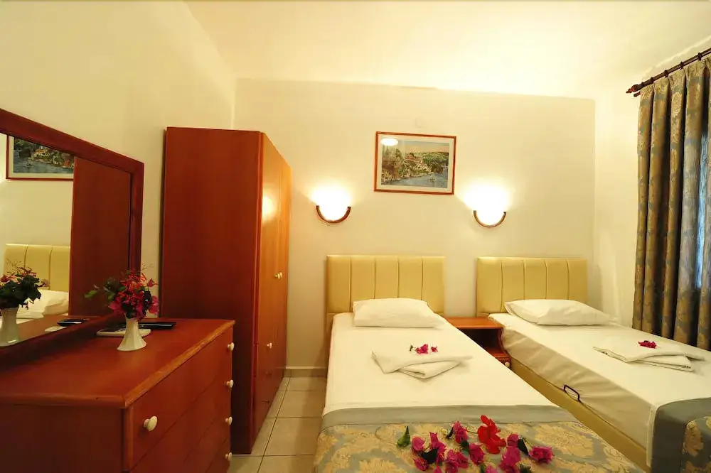 Голькой: Maritim Hotel