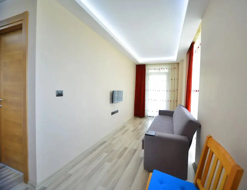 Бурхание: Asil Apart Otel