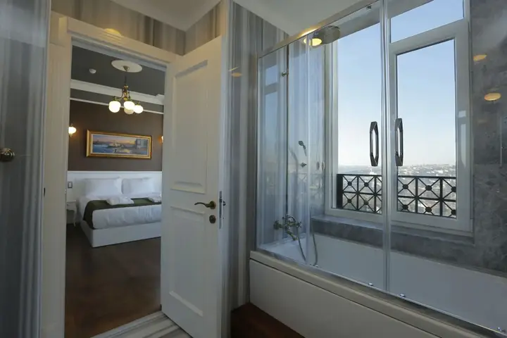 Стамбул: Art Nouveau Pera