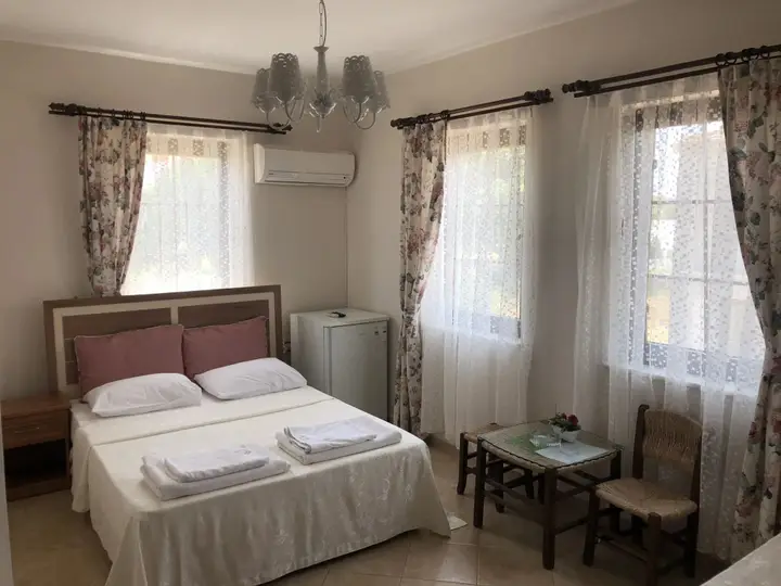 Бозджаада: Bozcaada Kırlı Otel