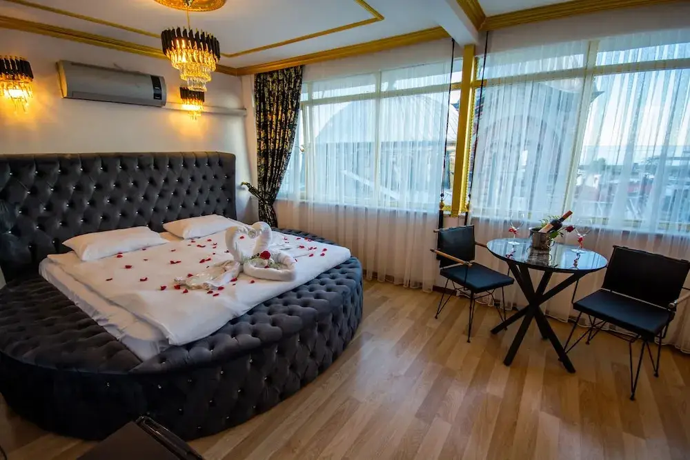 Стамбул: Kaya Deluxe Hotel - Special Design Spa & Terrace Resturant