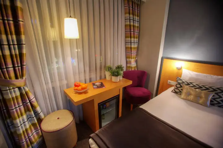 Стамбул: Istanbul Box Hotel
