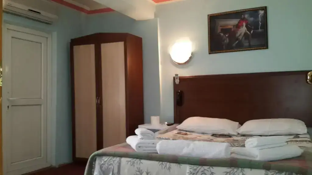 Анкара: Melih Hotel