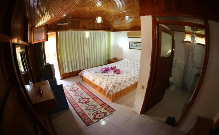 Финике: Baba Motel