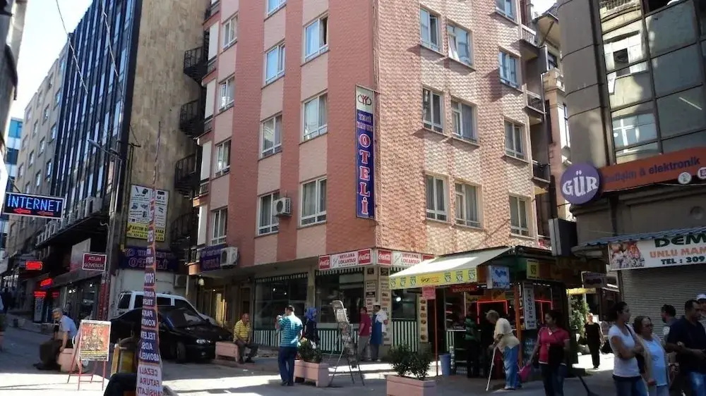 Yavuz Hotel — фото 1