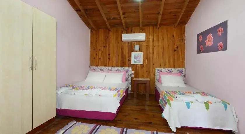 Чиралы: Adabella Pension