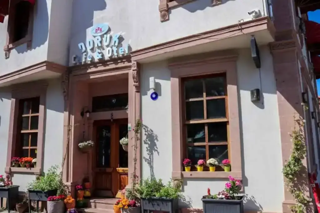 Айвалык: Doruk Otel