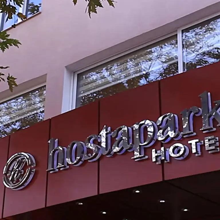 Hostapark Hotel — фото 1