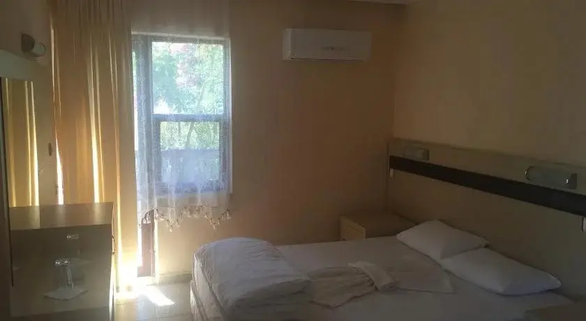 Адрасан: On Hotel