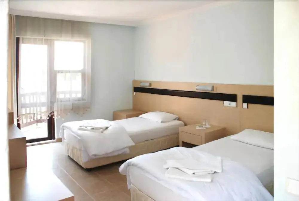 Адрасан: On Hotel