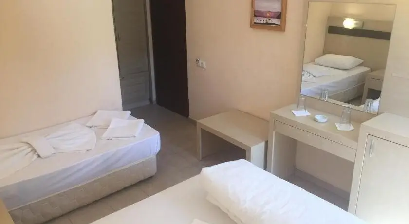 Адрасан: On Hotel