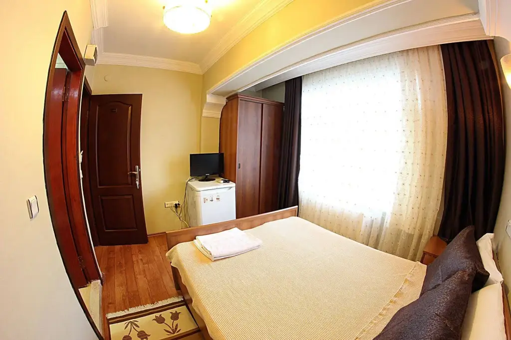Стамбул: Paradise Hotel