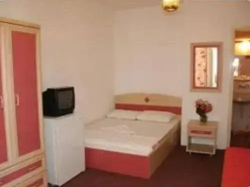 Бурхание: Hotel Konak Lale