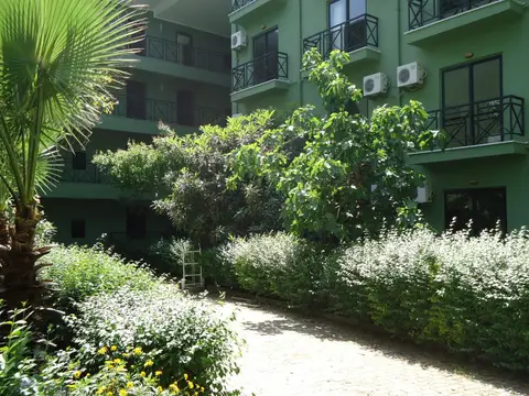 Blue Pine Hotel — фото 1
