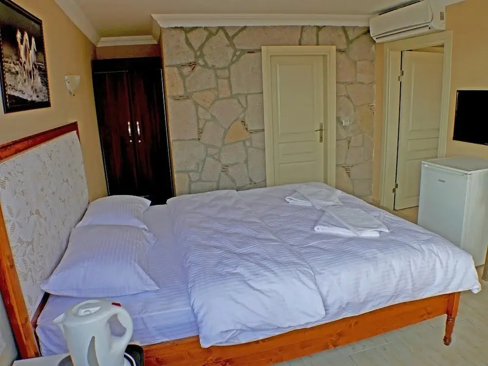 Бехрамкале: Assos Hotel