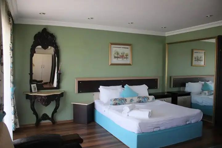 Айвалык: Guzelyali Hotel