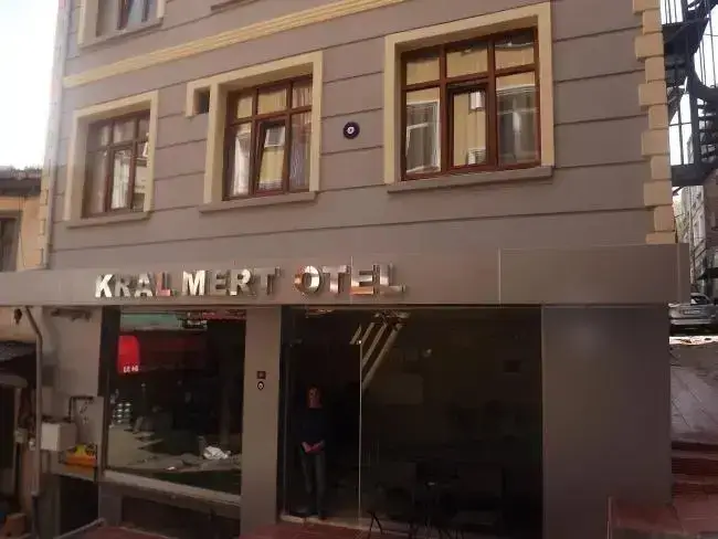 Стамбул: Kral Mert Hotel
