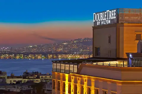 Doubletree By Hilton Hotel Izmir - Alsancak — фото 1