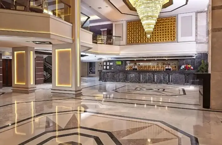 Айвалык: Grand Hotel Temizel