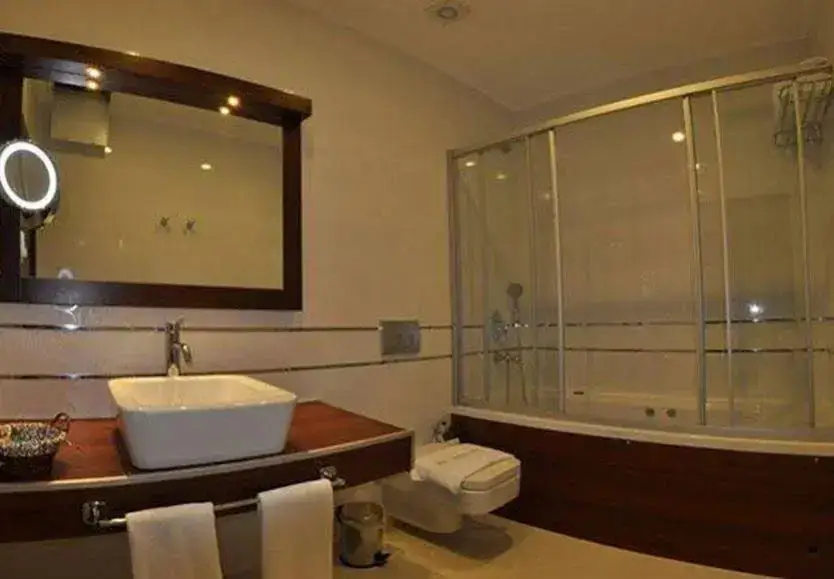 Тургутрейс: Small Beach Hotel