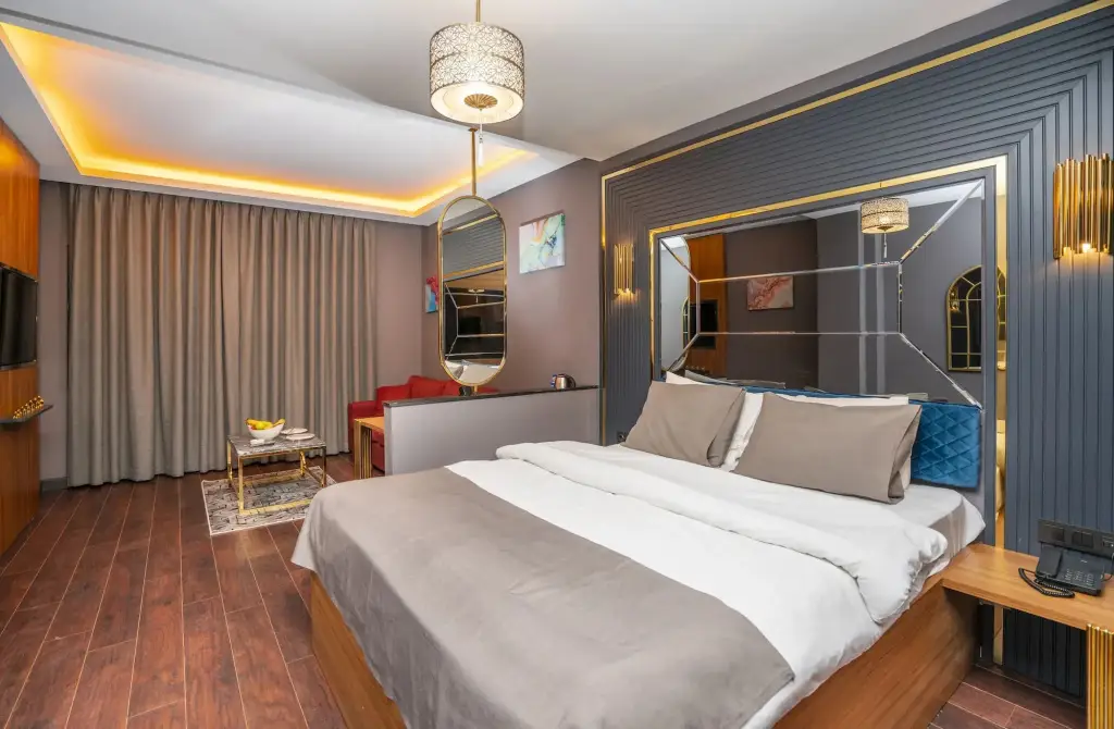 Стамбул: 216 Eagle Palace Suite