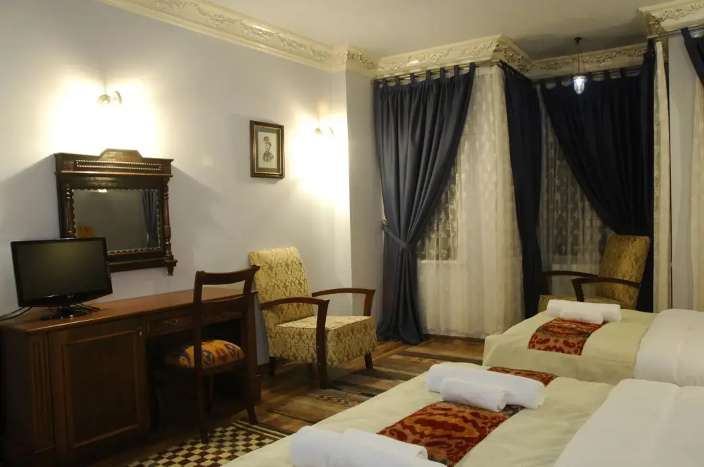 Стамбул: Hotel Djem