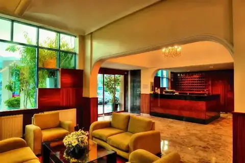 Dragos Beach Hotel — фото 1