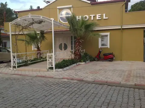 Berg Hotel — фото 1