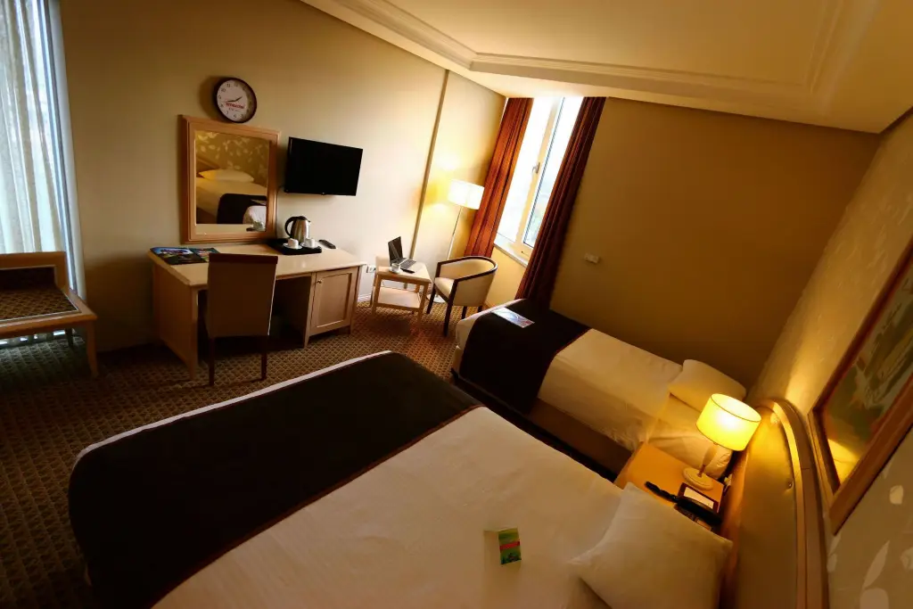 Измит: Emexotel Kocaeli