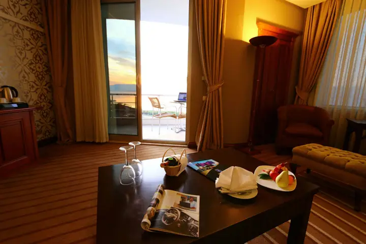 Измит: Emexotel Kocaeli