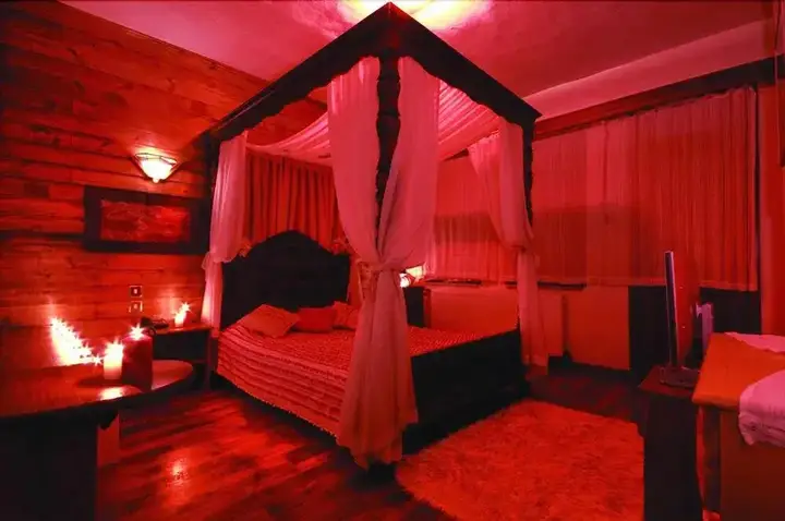 Сайл: Kurfal Otel