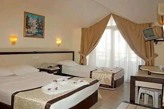Кемер: Berkay Hotel