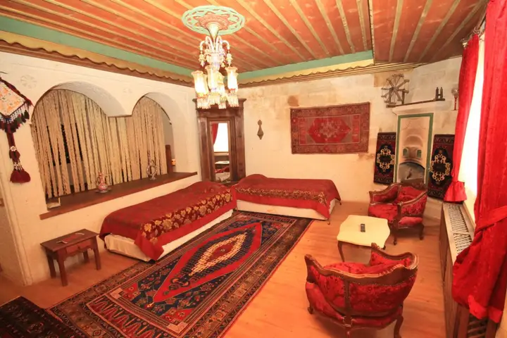 Гёреме: Local Cave House Hotel