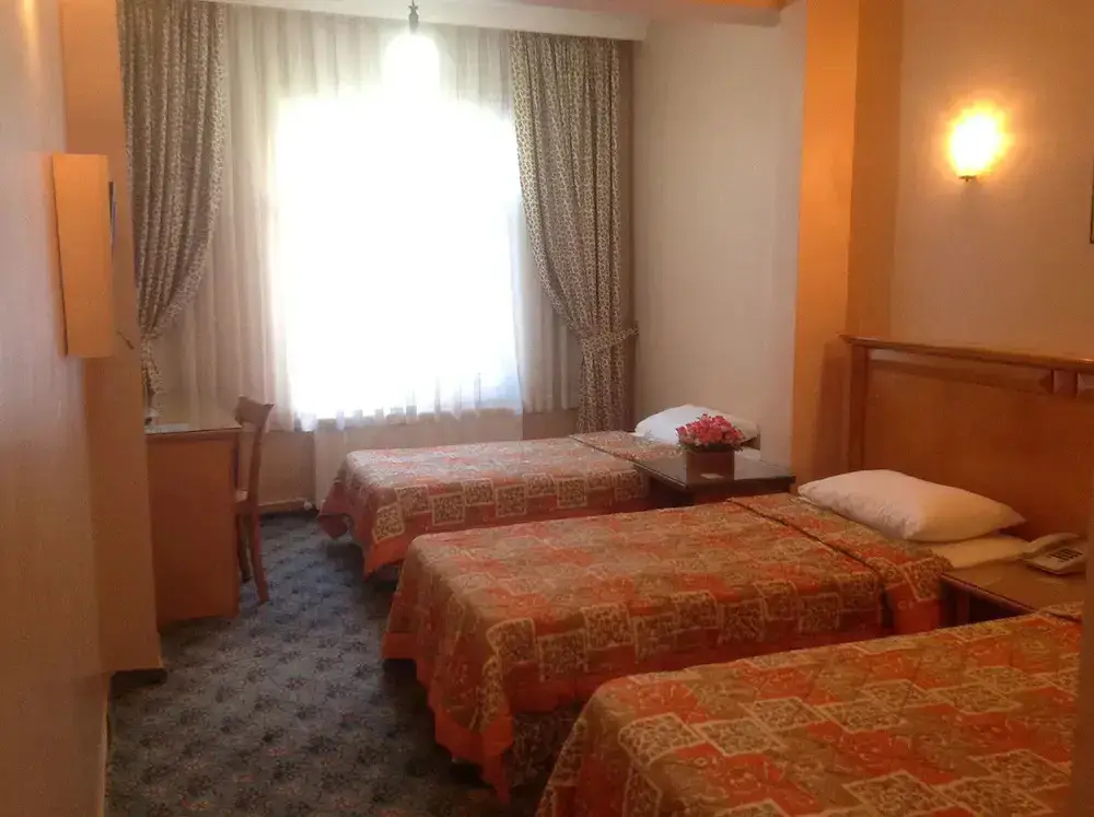 Стамбул: Yalta Hotel