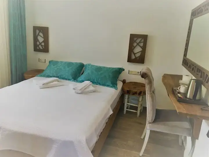 Адрасан: Ceneviz Hotel