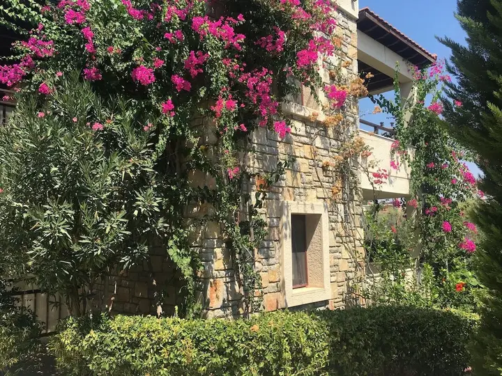 Битез: Villanaz Apart Hotel
