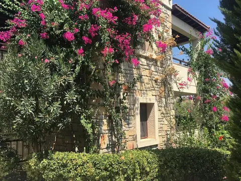 Villanaz Apart Hotel — фото 1