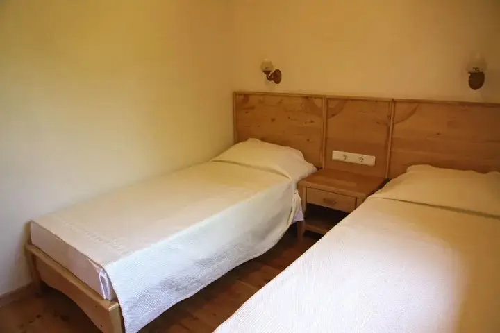Чиралы: Odile Hotel