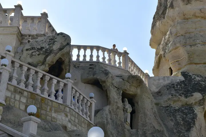 Гёреме: Sacred Mansion