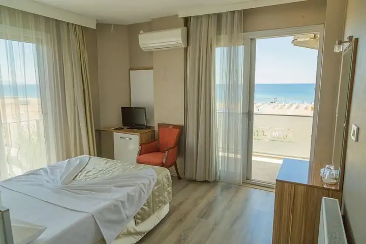 Айвалык: Acem Hotel