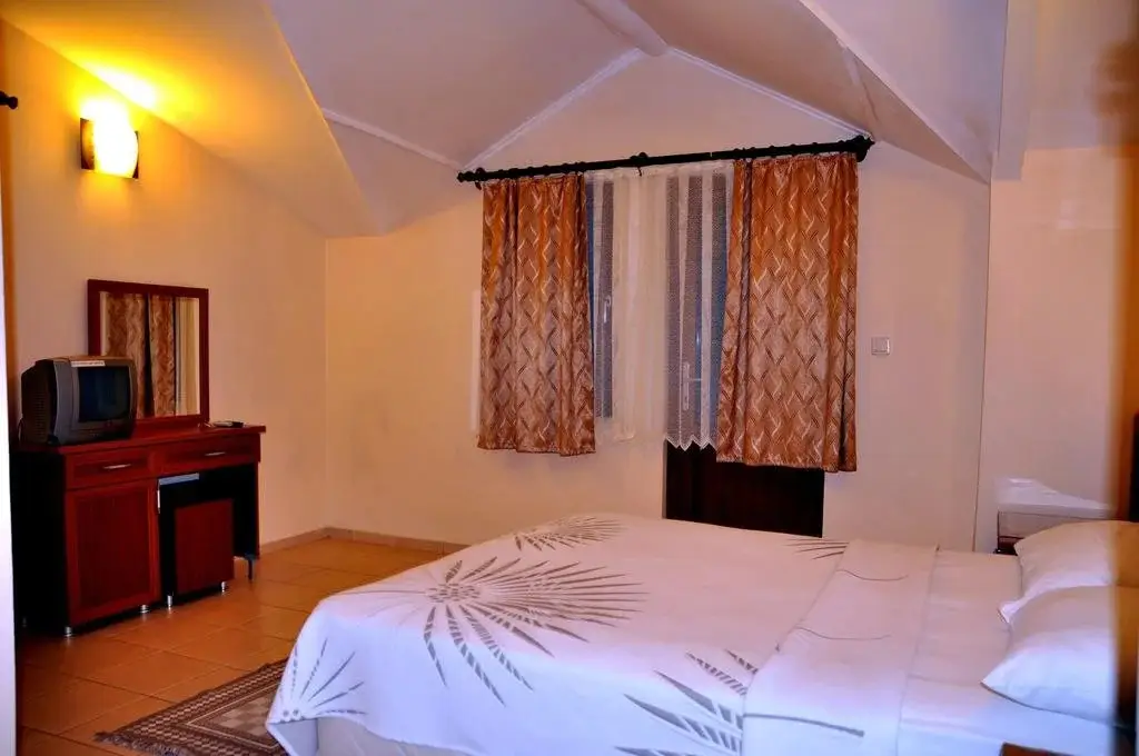 Кемер: Nihan Hotel