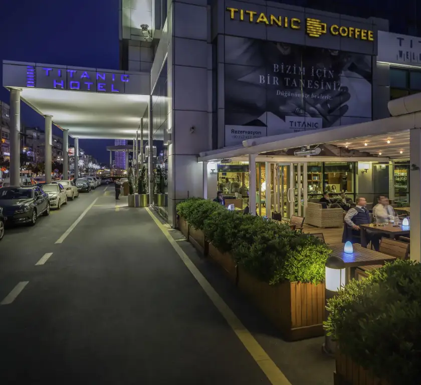 Стамбул: Titanic Port Bakirkoy