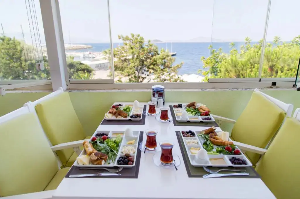 Тургутрейс: Kortan Otel