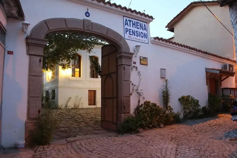 Athena Pension — фото 1